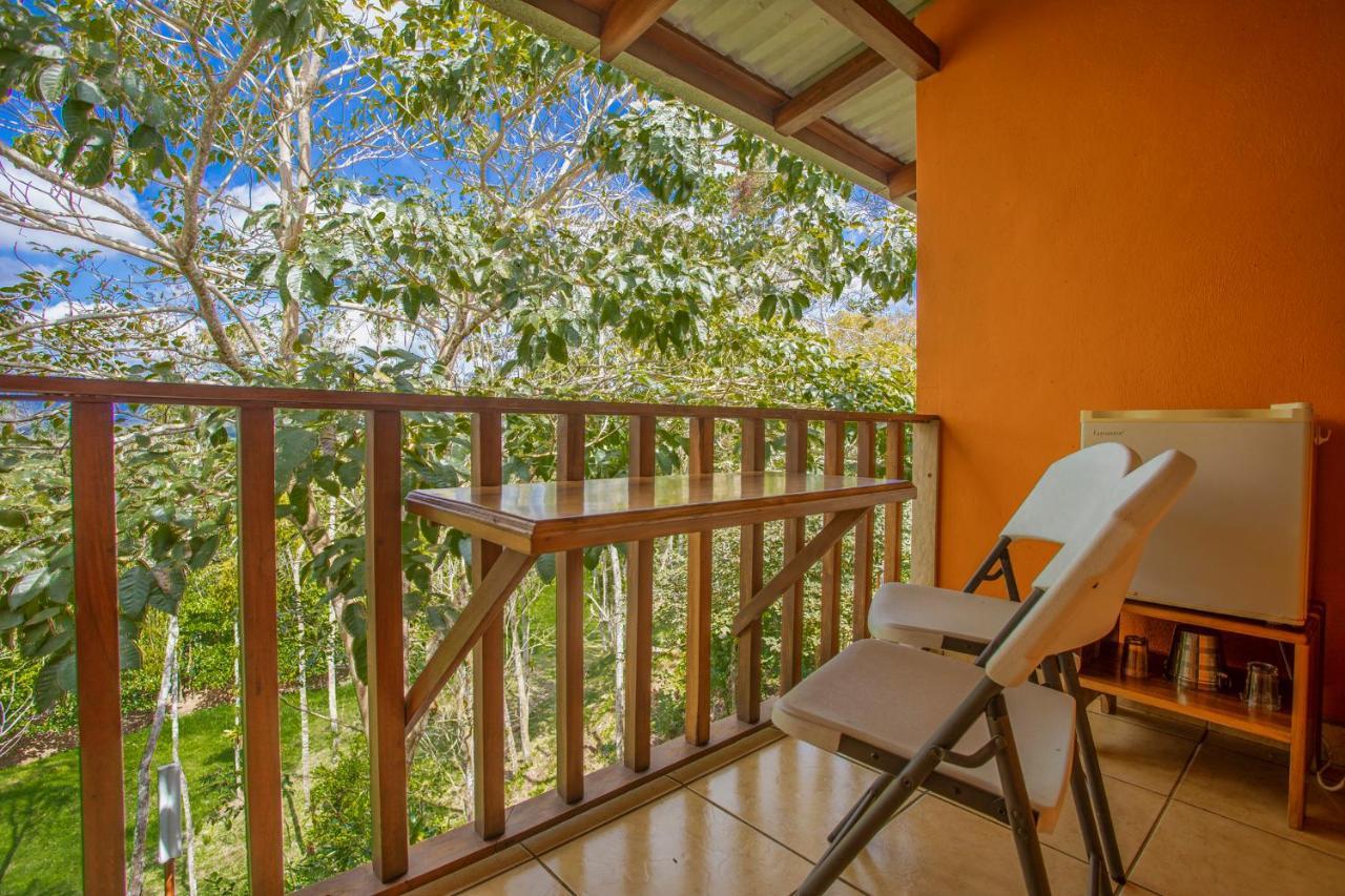 Hotel La Hacienda Quesada  Exterior photo
